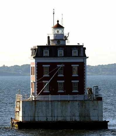 Haunted New London Ledge Light