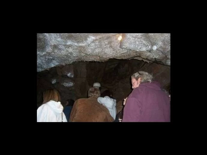 bell witch cave