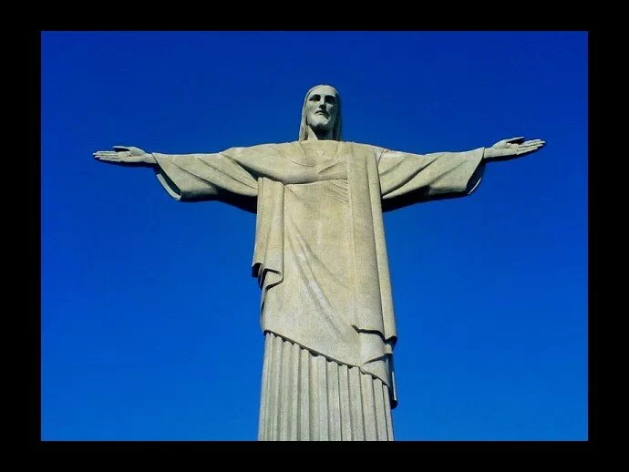 Christ the Redeemer statue in Rio de Janeiro, Brazil bears an uncanny likeness to the Cristo Sunset angel..